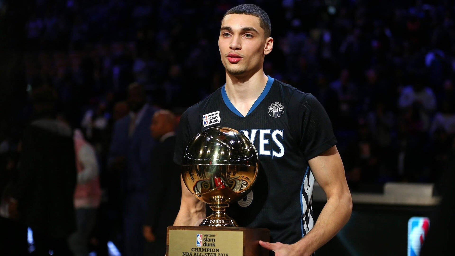 爱游戏平台-美洲篮协杯，巴西队和阿根廷队展开激烈角逐，冠军争夺一触即发